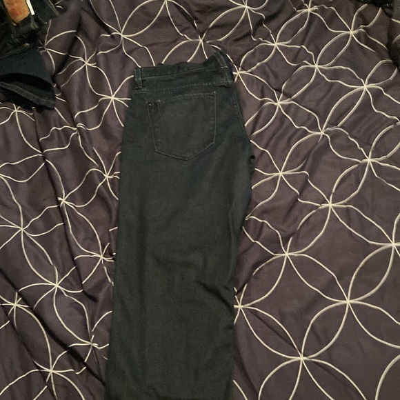 Perry Ellis - Picture 4 of 4